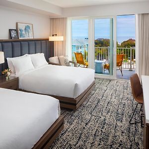 Queen Room Two Queen Beds Premium View